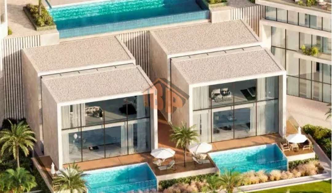 Villa with Pool - Photo 5